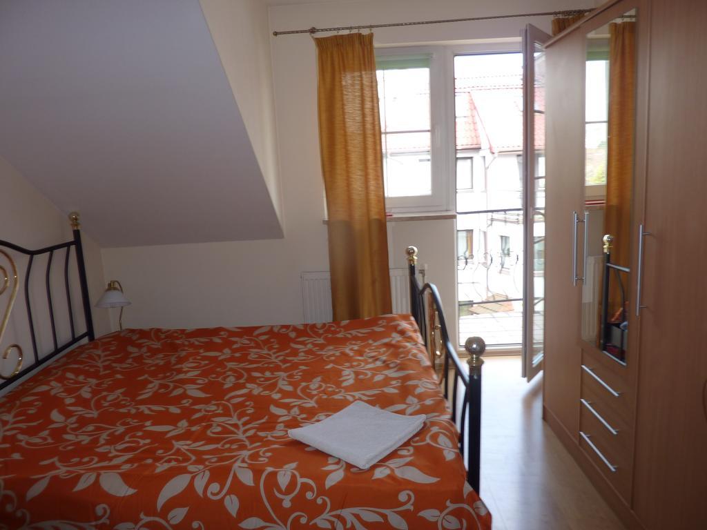 Dandelion Noclegi Warsaw Room photo